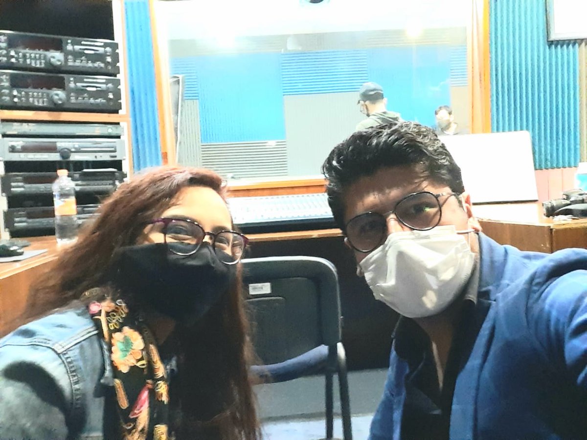 Fer_Zuva's tweet photo. Ya en cabina amigos 🤘 @Navarrete_Hgo

Sigan a transmisión en vivo. 🌟🌟 

Comparto link: ⬇️⬇️⬇️⬇️

https://t.co/CTHUGDG60T https://t.co/xIZB68Oswv