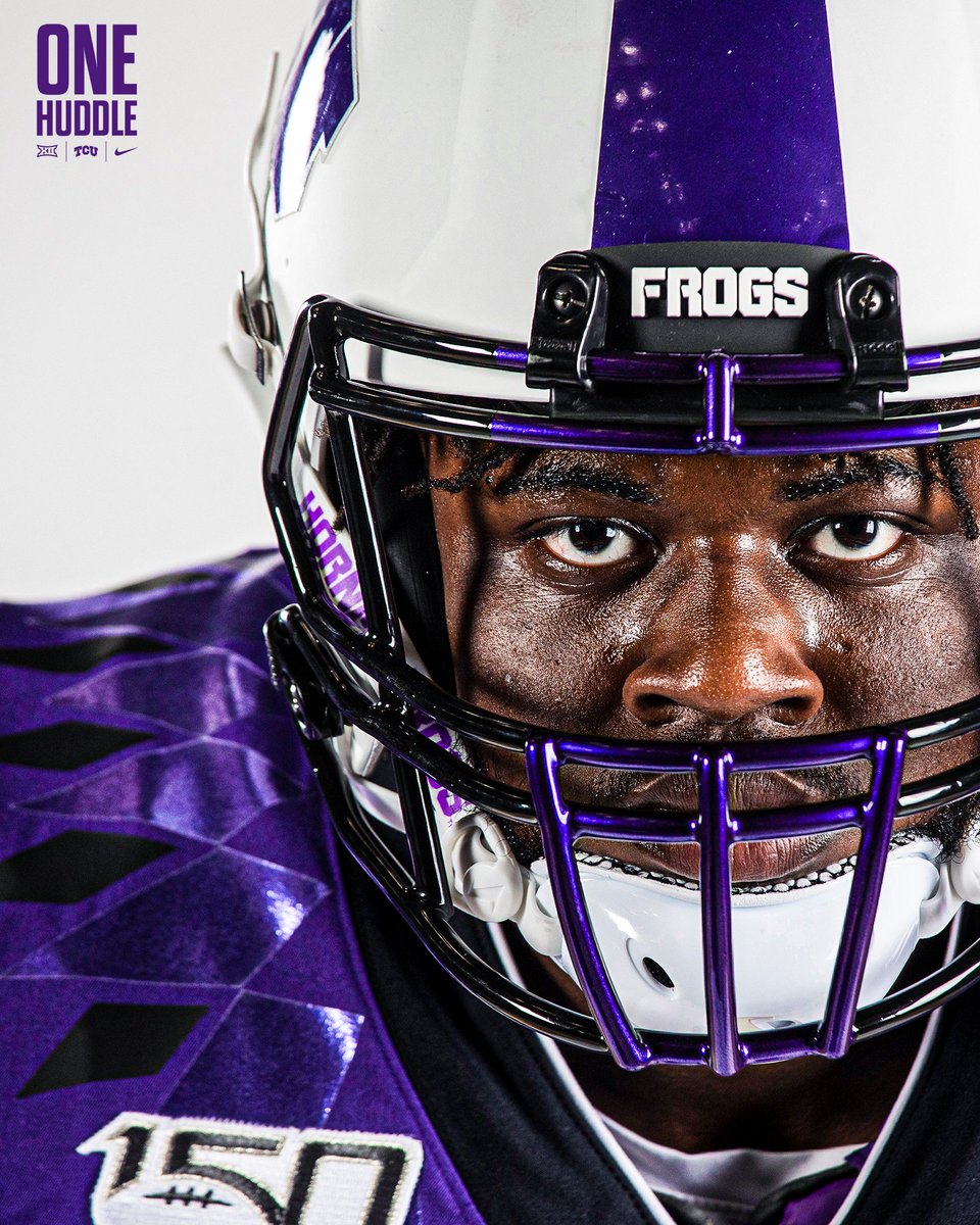 TCUFootball's tweet photo. Garret Wallow &amp; Kellton Hollins were named to the @WuerffelTrophy Watch List. Given annually to college football's top community servant...😈🐸🆙

#OneHuddle #GoFrogs https://t.co/ZhFFNYD4V4
