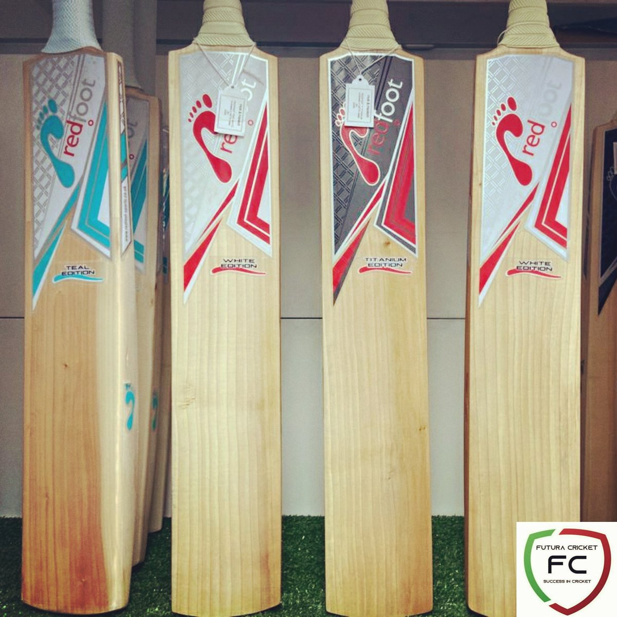 FuturaSportsSA's tweet photo. Some runs to be made here...
@RedfootSports showing off a few bats in their awesome range! A few @FuturaSportsSA as well as #ProdigyToPro players will be stoked with what's on the cards! #RedfootSports #WhiteFoot #Family #MakingItHappen #Cricket #FSA https://t.co/Ov7Gdnaqel