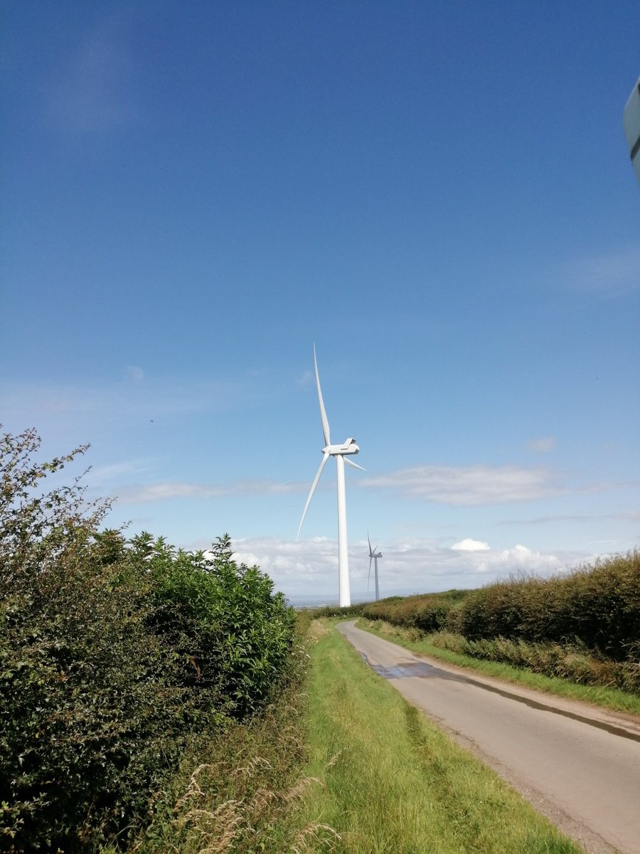 Greenvanman009's tweet photo. More from #Tuesday from #Allonby to #MyLunchTimeView at #Tallentire fantastic spot to have lunch. 😃 #Cumbria #SolwayPlain https://t.co/shsEBa71MZ