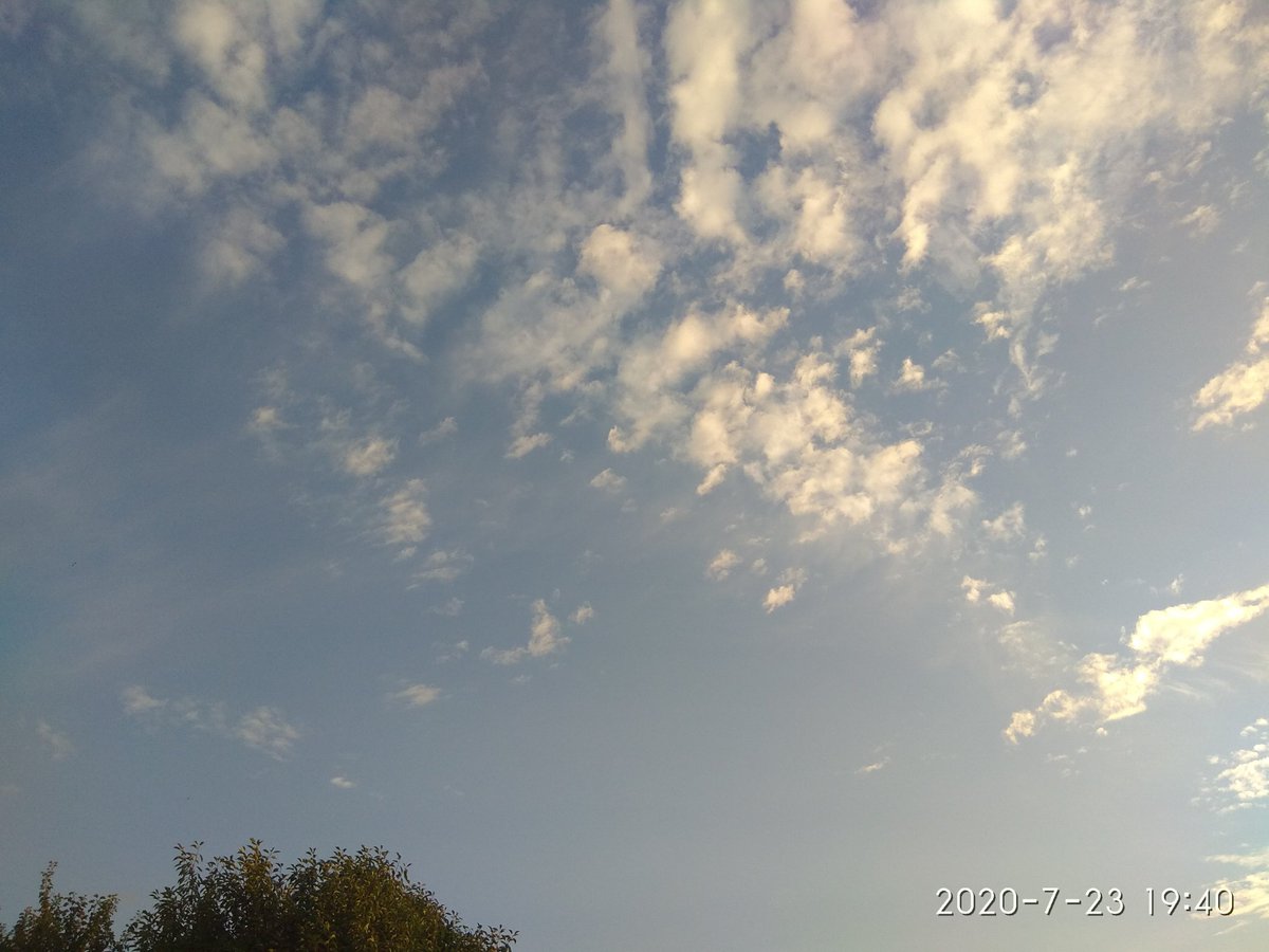 Antonija0709's tweet photo. After rain... 
@GLOBEProgram @NASAGO 
#CloudChallenge #GlobeAtHome #Globe #globeprogram #nasago #NASAScience  #CitizenScience https://t.co/dVN6mywzcj