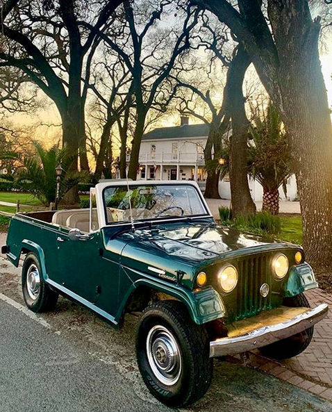 Firkinsauto's tweet photo. When rugged met refined. #TBT
📸dougtolson66 
#Jeep #ItsAJeepThing #JeepLove #JeepFamily #Jeepster #JeepsterCommando #ThrowbackThursday #JeepLife https://t.co/y0ouCGyWn9