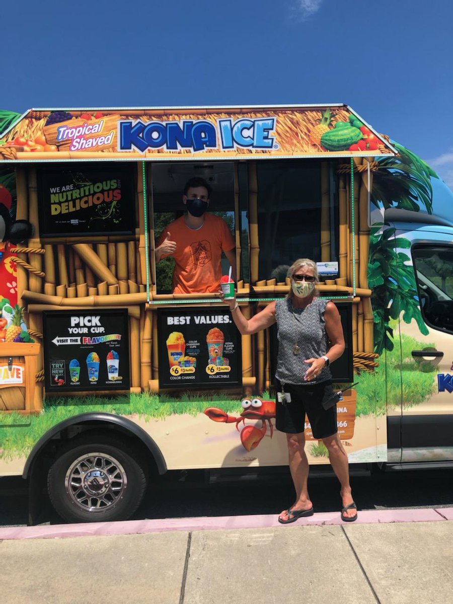 chisholm438111's tweet photo. Thank you Kona Ice of Worcester for helping us beat the heat at Summer Academy!!! @OCESDolphins @jsmithoces https://t.co/8gHzm0lYEl