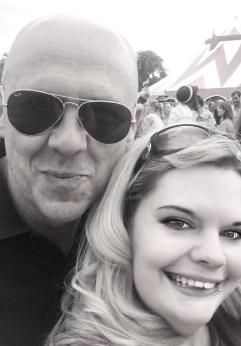 JadePartington2's tweet photo. Throwback Thursday! First HOC nearly 4 years ago! Time flies. Not a bad selfie without my specs! @I_be_MarkB @MadnessNews #HOC2016 https://t.co/POfxrmHLZZ