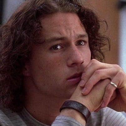 NellyRuiz1D's tweet image. Yo con 22 años llorando por 1D desde la madrugada // mi familia pensando que solo era una etapa de adolescente #onedirection10years #ONEDIRECTIONSAVE2020 #10YearsOfOneDirection