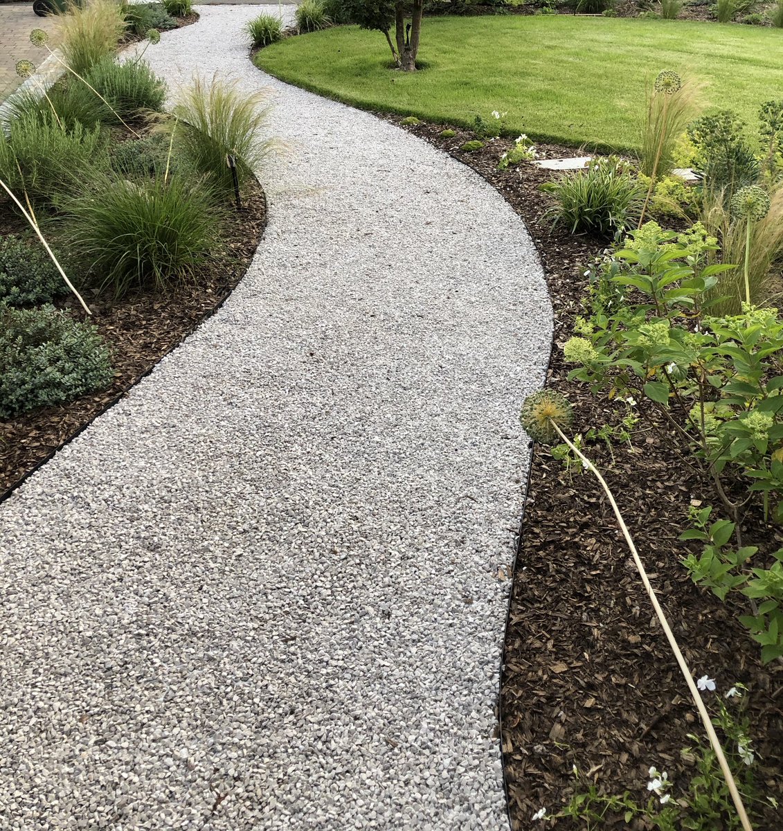 mark_latchford's tweet photo. Curved path meandering past planting beds and lawn
.
.
.
.
#gardenpath #gravelpath #designandbuild #curvedpath #meandering #gravelgarden #gardendesign #landscaping #gardenbuild #completedproject #lawn #green #plantsmakepeoplehappy #planting #plantingdesign #hollandgreenlandscapes https://t.co/MUgrmmvisB