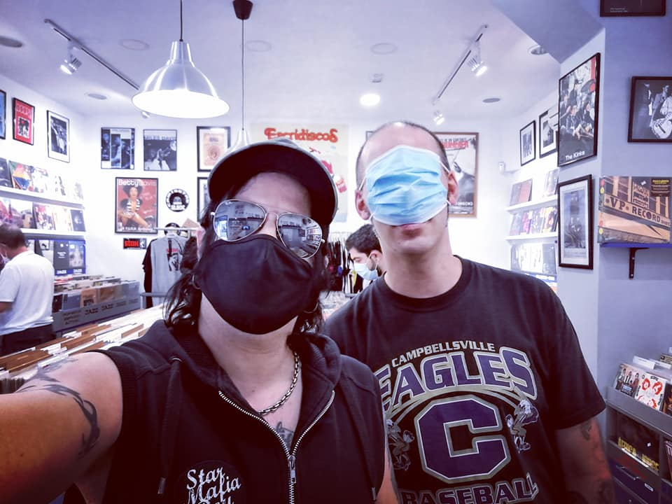 STARMAFIABOY's tweet photo. Manteniendo las buenas costumbres #starmafiaboy #klobber #escridiscos #callao #madrid #rockandroll #pokeylafarge #bootboydiscotheque #hankvonhell https://t.co/6uLJGi8I6Q