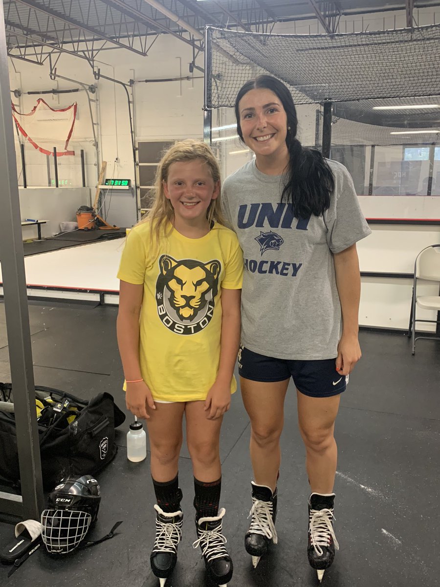 So grateful that my daughter gets to train and learn from one of the best in the game <a href="/jenna_rheault/">Jenna Rheault</a>. Thanks for being a teacher &amp; mentor and inspiring the next generation. <a href="/TheBostonPride/">Boston Pride</a> @NWHL