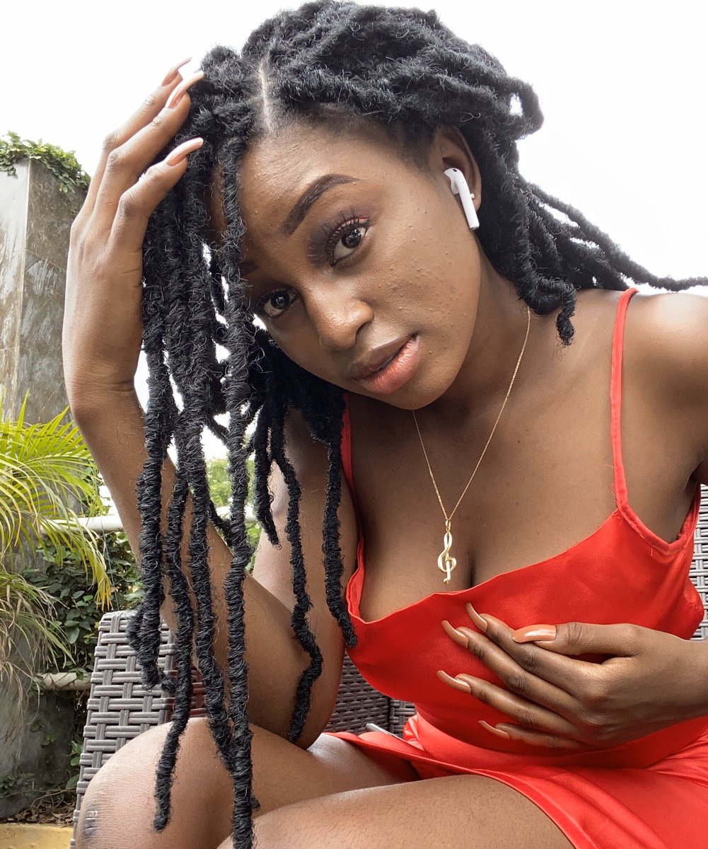 oyinalao's tweet photo. 🥵 https://t.co/DVAvbmxbFW