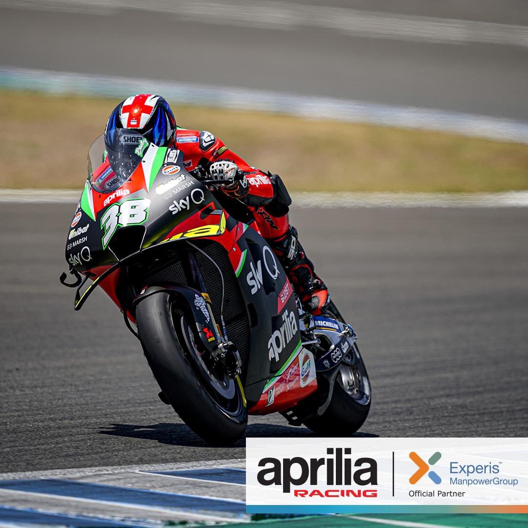 pedrogcamorim's tweet photo. Emoção, bravura,velocidade... Chegou a #MotoGP!
A Experis é Parceiro Oficial de Aprilia Official! Está pronto?
#racewithexperis #apriliaofficial #AndaluciaGP #experis https://t.co/kBDPLJhpYb