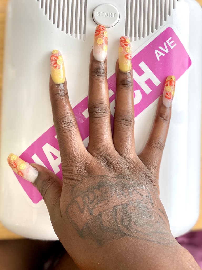 CrownedQueen_'s tweet photo. Go book your appointments ladies via DM @klawwpalace__ on ig $30 anything sets https://t.co/DBbV6YeqHd