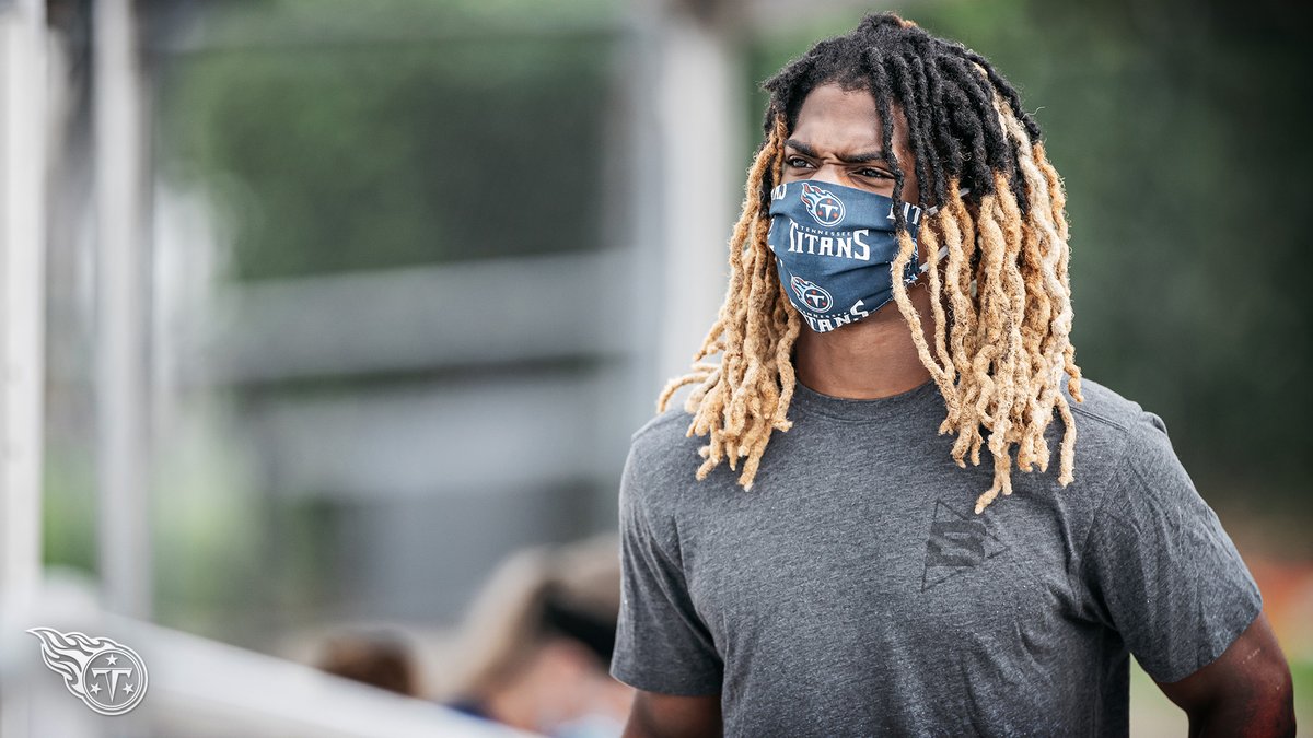 Titans's tweet photo. Rookies reporting. 😷🏈 https://t.co/KcSsI0o17M