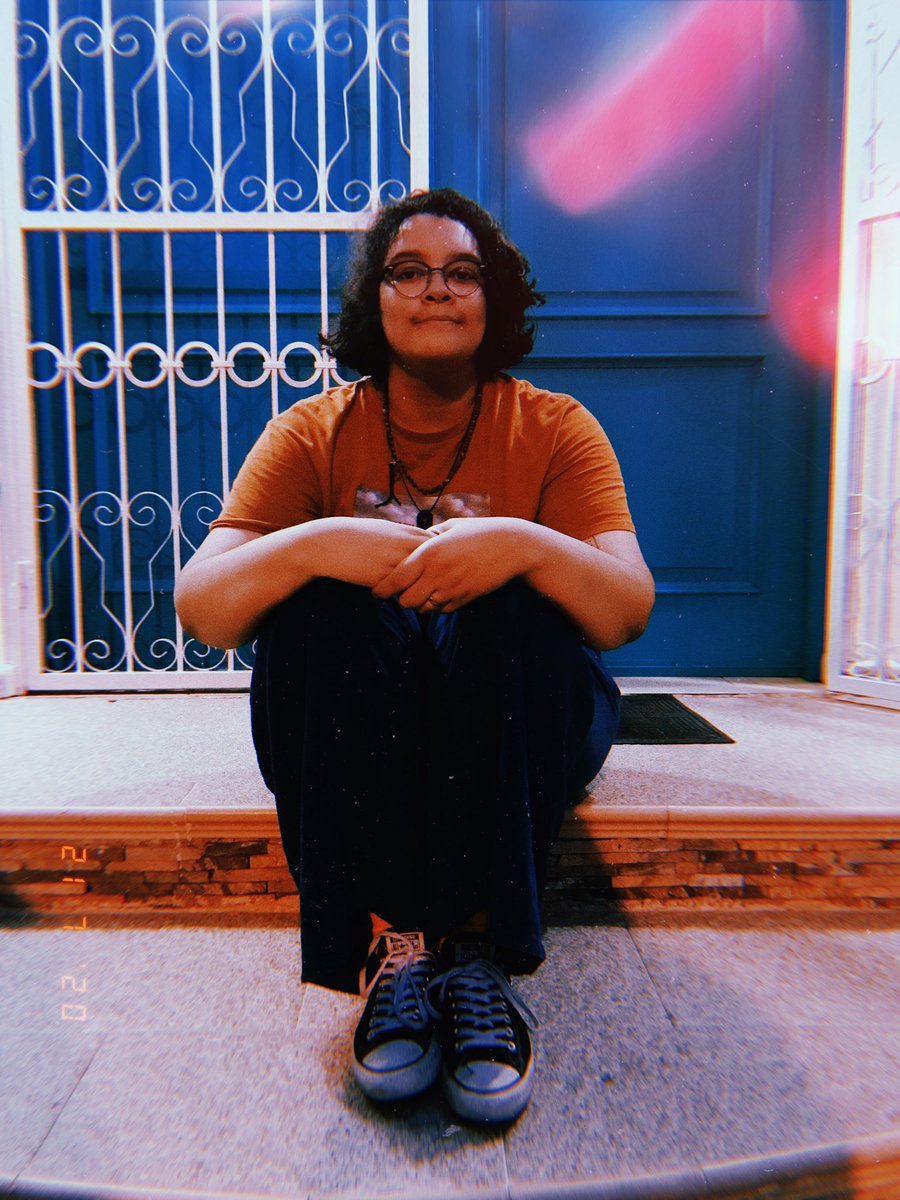 rosee_abreu's tweet photo. Mi nombre es Rosee Abreu, soy cantautora dominicana 🇩🇴. No soy muy (casi na) popular, pero algunos creen que vale la pena escucharme 🥰🤪. Hagamos un trato: escuchas mi última canción y si crees en mí me das retweet 🥺❤️.
https://t.co/PN87xU6Bc9 https://t.co/0DsbLTSM3l