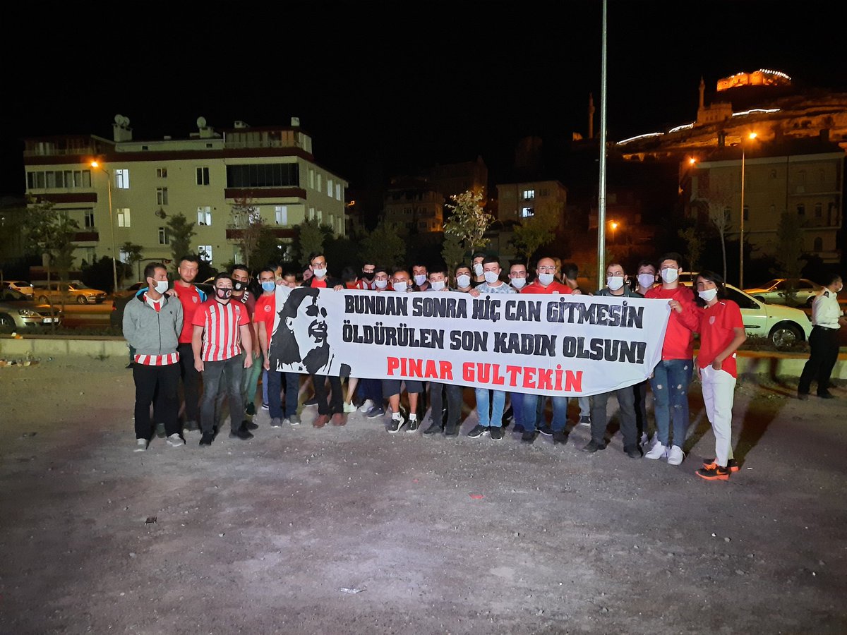 Meterisliler's tweet photo. BUNDAN SONRA HİÇ CAN GİTMESİN ÖLDÜRÜLEN SON KADIN OLSUN!
#pınargultekin #meterisliler https://t.co/xocHau2DcM