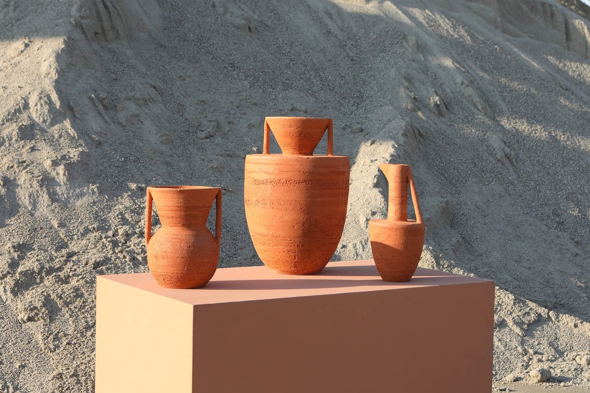DOrefice_Studio's tweet photo. ‘Le Giare’ must be shaped into three several pieces, joined together when the clay begins to dry.

#clay #designeditions #collectibledesign #terracotta #domenicoorefice #design #pottery #handmade  #ceramic #wheelthrown #homedecor #sculpture https://t.co/8SNvvr9rXH