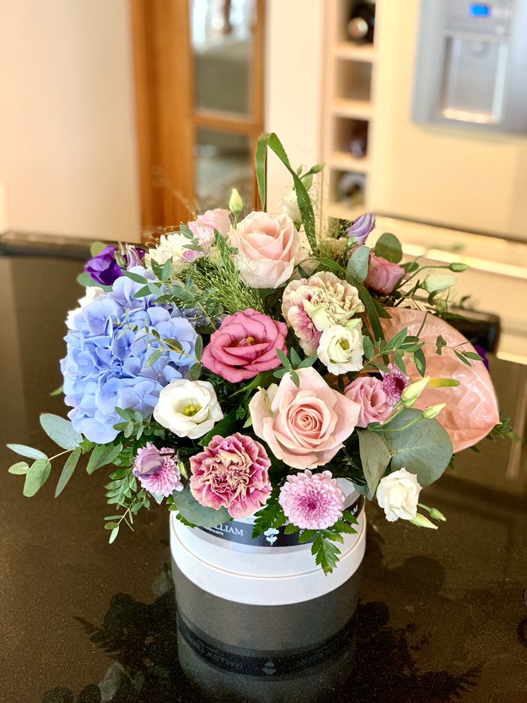 Thank you for my cheer up flowers from Sweet William Egglescliffe 💐🌸