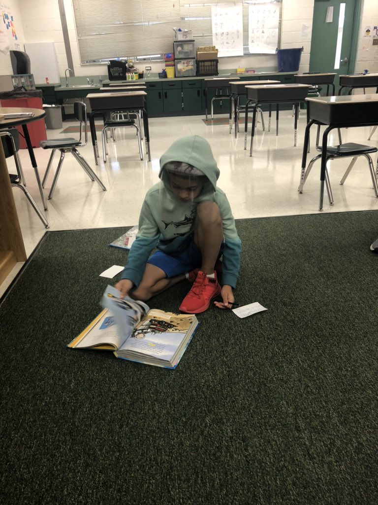 Students asking and answering questions using text evidence during summer reading camp!!! Love these guys!! <a href="/spiritbelieves/">Spirit Elementary</a>