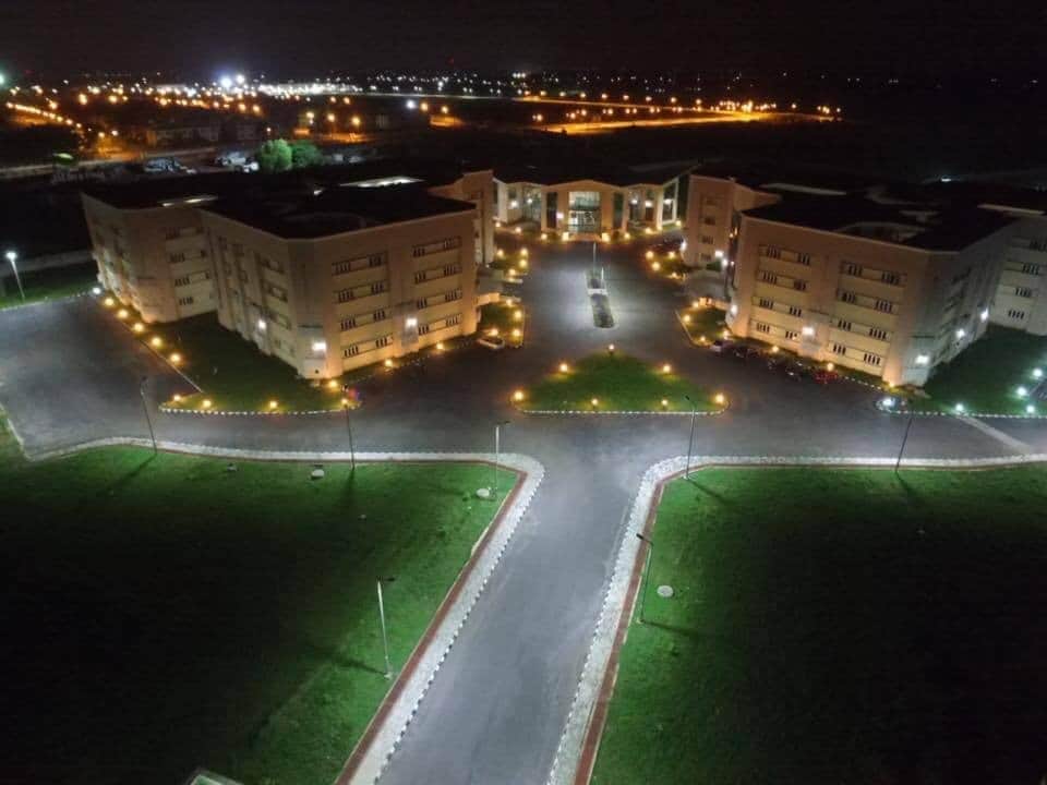 Covenant University (@cuhebron) on Twitter photo This is #CovenantUniversity, <a href="/CUHEBRON/">Covenant University</a>, the birth place of 'Kings and Queens.'
#CovenantIsBeautiful This is #CovenantUniversity, <a href="/CUHEBRON/">Covenant University</a>, the birth place of 'Kings and Queens.'
#CovenantIsBeautiful