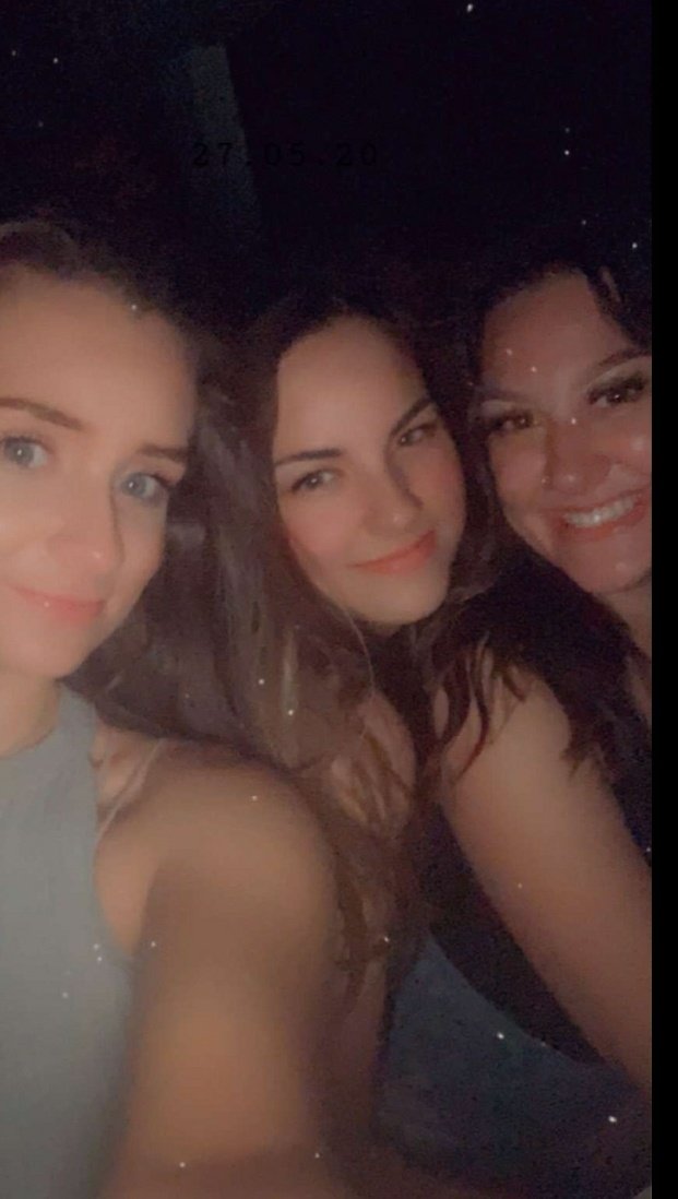 mikayprank's tweet photo. Happy birthday Anderea! Love you boo thang😍🥳 https://t.co/erv6essiMM