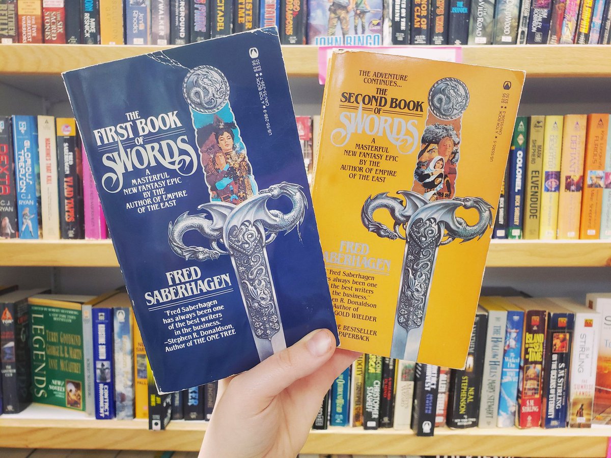 OnceFutureBooks's tweet photo. For your safety and ours we're still shop/sell by appointment only,  which is to say, you'll have our full attention! ❤

 Schedule your visit here📖:
https://t.co/deCHODLmK7 https://t.co/C1p4Jp2qmq