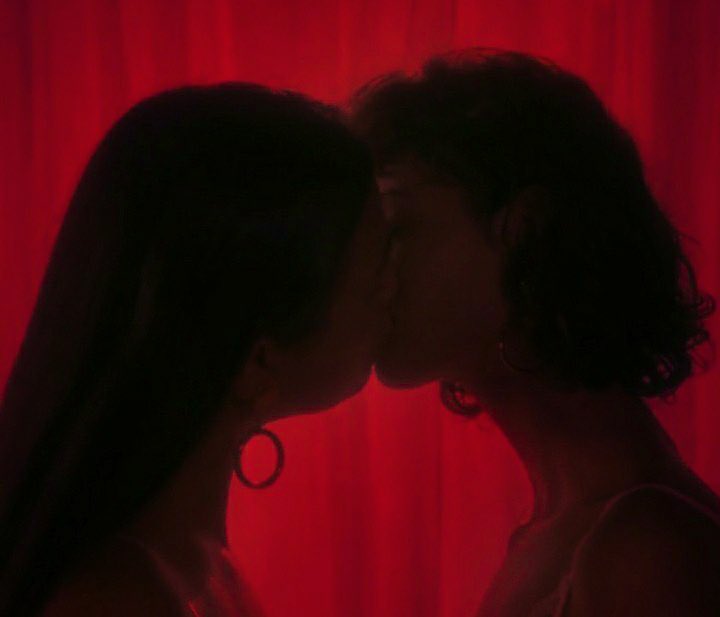 Little White Lies | Taurus, Gemini𝐌𝐲 𝐥𝐢𝐩𝐬 𝐠𝐞𝐭𝐭𝐢𝐧𝐠 𝐬𝐨 𝐚𝐭𝐭𝐚𝐜𝐡𝐞𝐝, 𝐭𝐡𝐞𝐲'𝐫𝐞 𝐬𝐨 𝐚𝐭𝐭𝐚𝐜𝐡𝐞𝐝𝐍𝐨𝐰 𝐲𝐨𝐮 𝐰𝐚𝐧𝐧𝐚 𝐦𝐚𝐤𝐞 𝐬𝐨𝐦𝐞 𝐫𝐮𝐥𝐞𝐬𝐍𝐨𝐰, 𝐜𝐨𝐨𝐥, 𝐭𝐡𝐞𝐧 𝐰𝐞'𝐥𝐥 𝐰𝐚𝐭𝐜𝐡 𝐭𝐡𝐞𝐦 𝐛𝐫𝐞𝐚𝐤 𝐭𝐨𝐧𝐢𝐠𝐡𝐭