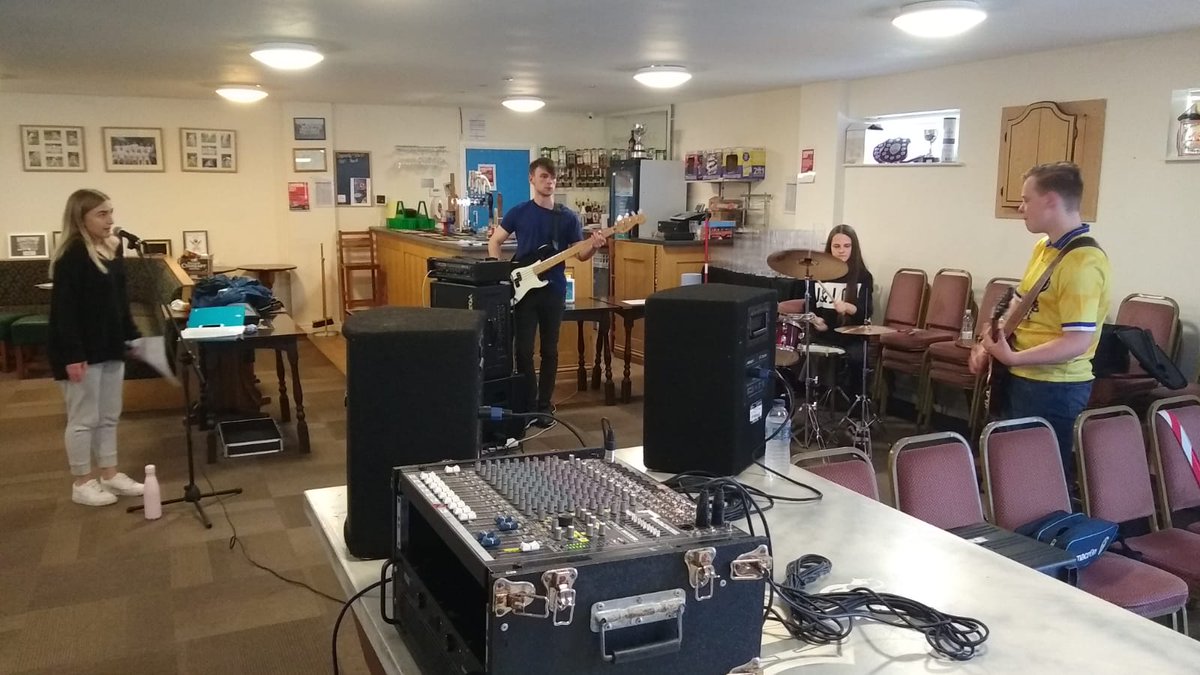 rock2theflow's tweet image. Great to be back together again!

Our first rehearsal since lockdown.

#LiveMusic #Bradford #Leeds #Band