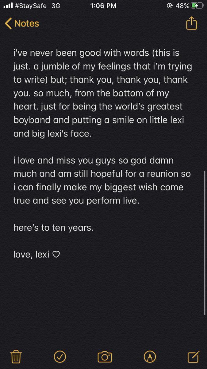 starryhowll's tweet image. #TenYearsOfOneDirection ♡