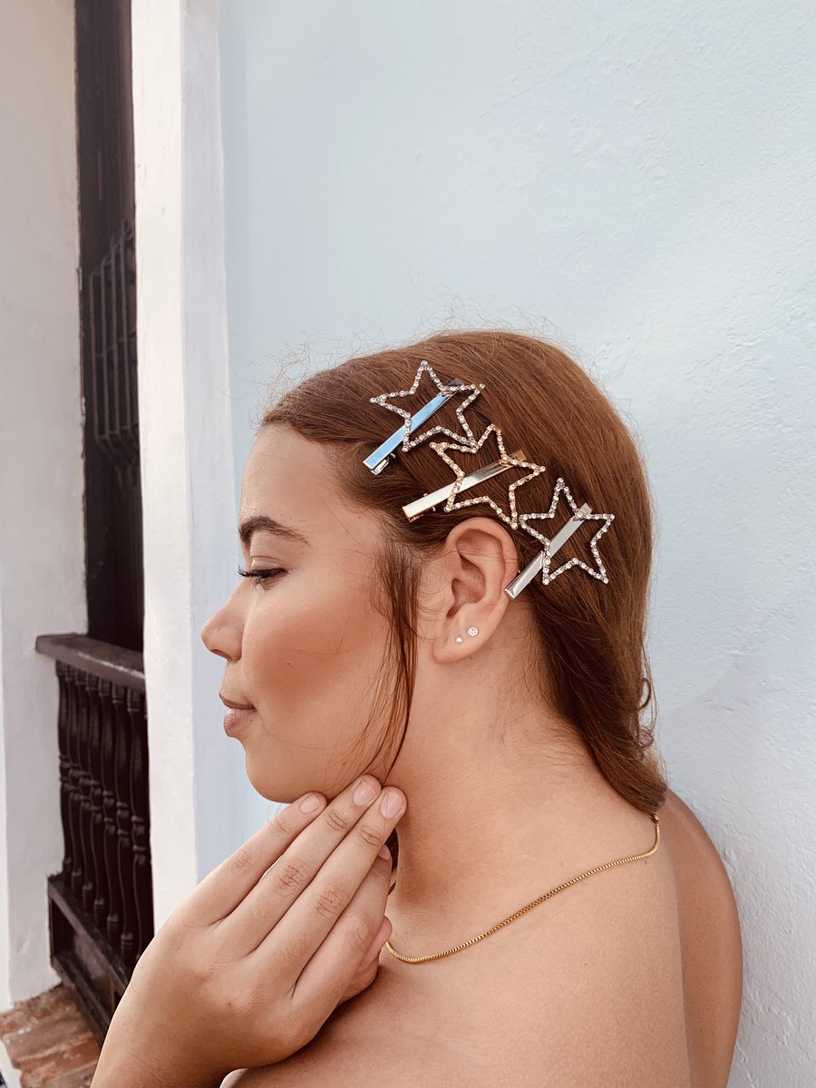 akcamacho54's tweet photo. ✨SOLAMENTE LES PIDO UN RT PARA QUE ME AYUDEN CON MI NEGOCIO PEQUEÑO DE ACCESORIOS PARA EL CABELLO ✨IG @soleiheadband https://t.co/FHdvxOBU54