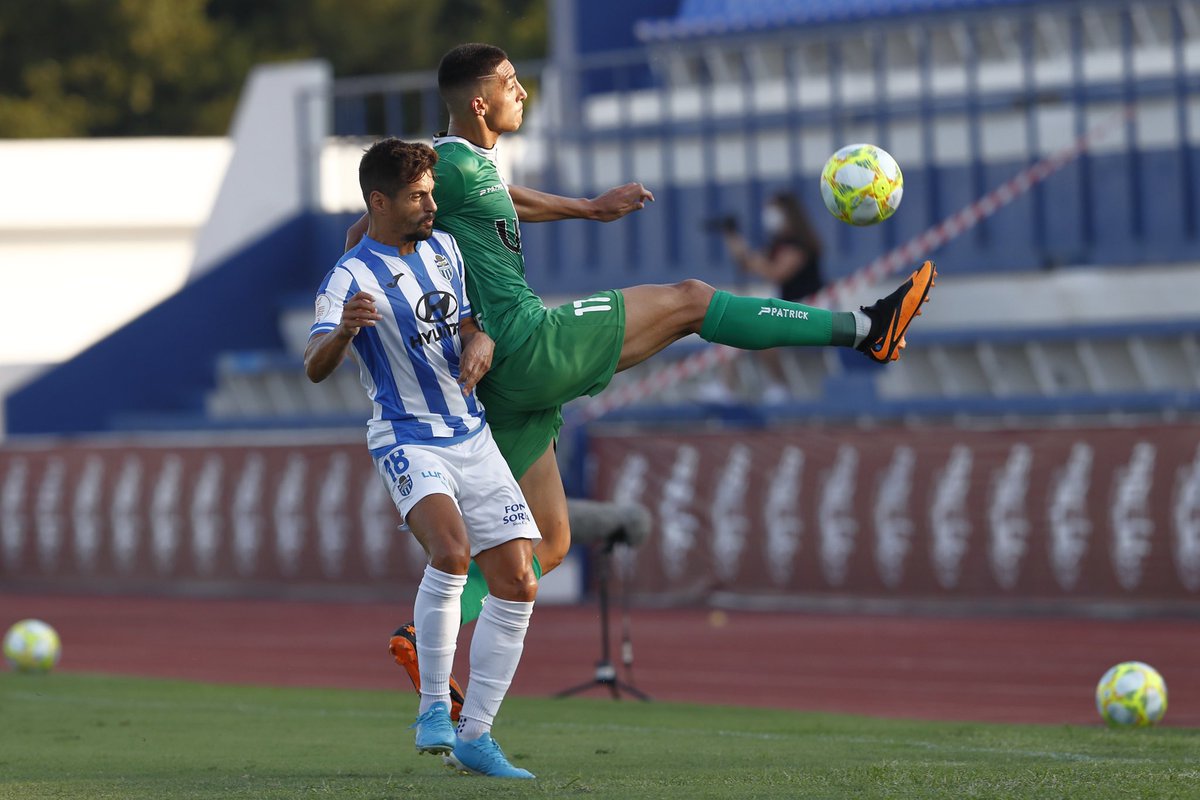 atleticbalears's tweet photo. ⏰ 54’ Buen disparo de @jorgeortiz92 que desvío el portero

|0-0| 🆚 @ue_cornella 

#ALASEGUNDA ⚪️🔵 https://t.co/jznuUOicpc