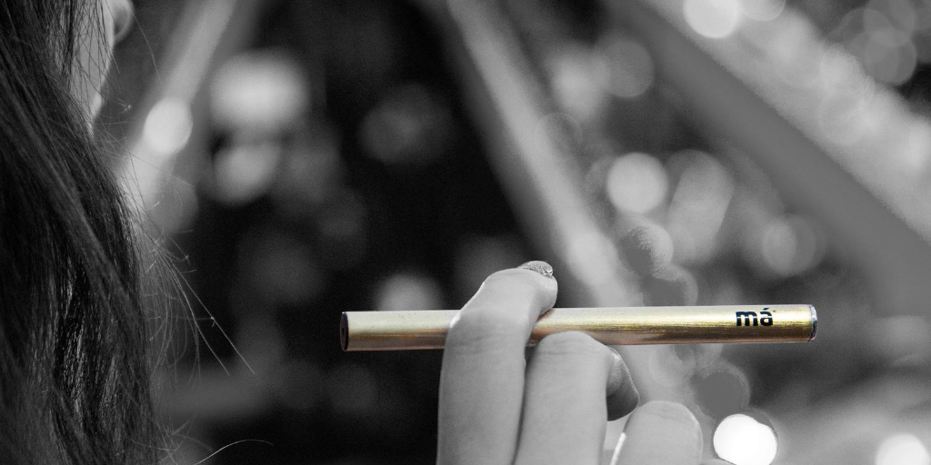 Vaping never been so luxurious with má CBD.
macbdoil.co.uk
má, relaxation reinvented …
#Hemp #CBD #ECigarette #Vape #relax #relaxation #anxiety #stress