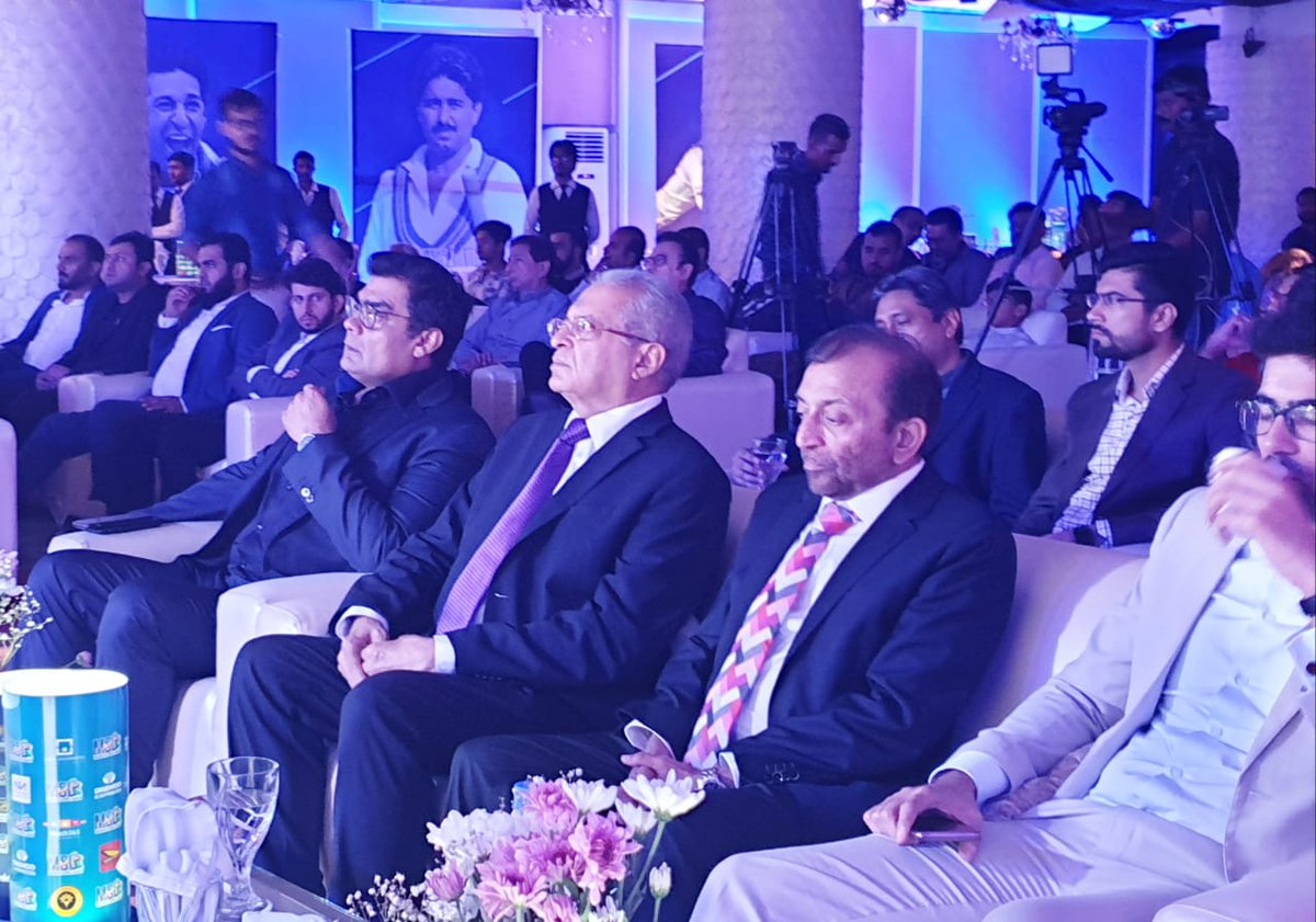 AliSuMiOfficial's tweet photo. ❤💚🕊 @DFSMQM Most Respect-ful Person 
Senior Attending MSL Ceremony 
Karachi Kings #ARY 🕊💚❤
(Memories)
#MQMPakistanORC 
@ORCMQM @M_syedaquibshah @NailaQureshi111 @Rehan1981ahmed @maannazz @Anoosha51632717 @skhan_22 @SheikhMehreen47 @GhoriLaiba @azmi_qureshi ❤💚🕊 https://t.co/UTfeE3fXX7