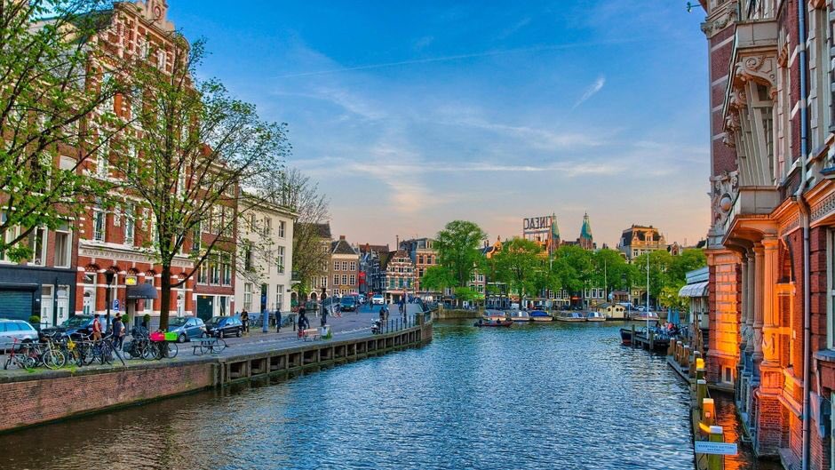 dully718's tweet image. Another fantastic tune 🙌🙌🙌🙌 #ASOT974