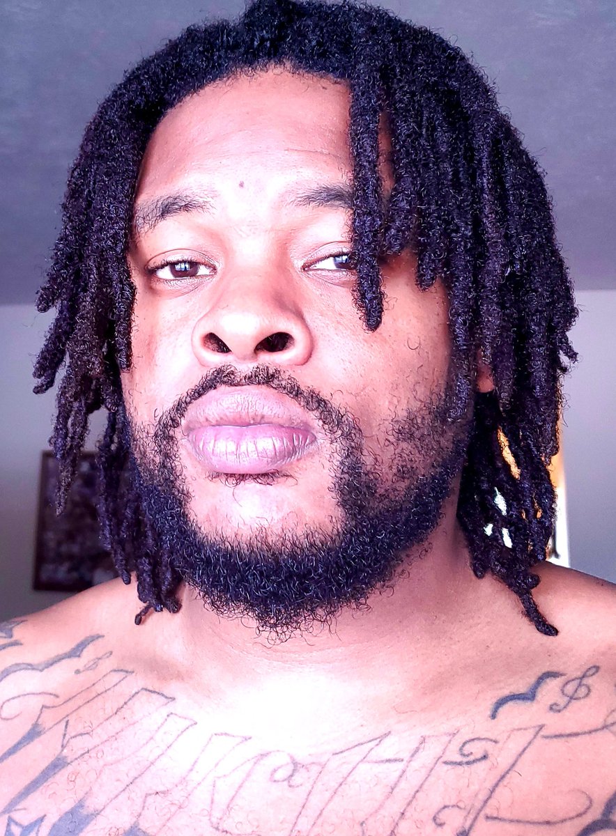 CallMeKingWork's tweet photo. Fuck the bs...this is a "#LocCheck" S/O @Innocenz94 for keeping my journey #LocdIn
DROP THEM LOCS KINGS/QUEENS! https://t.co/7DD4ewkHmh