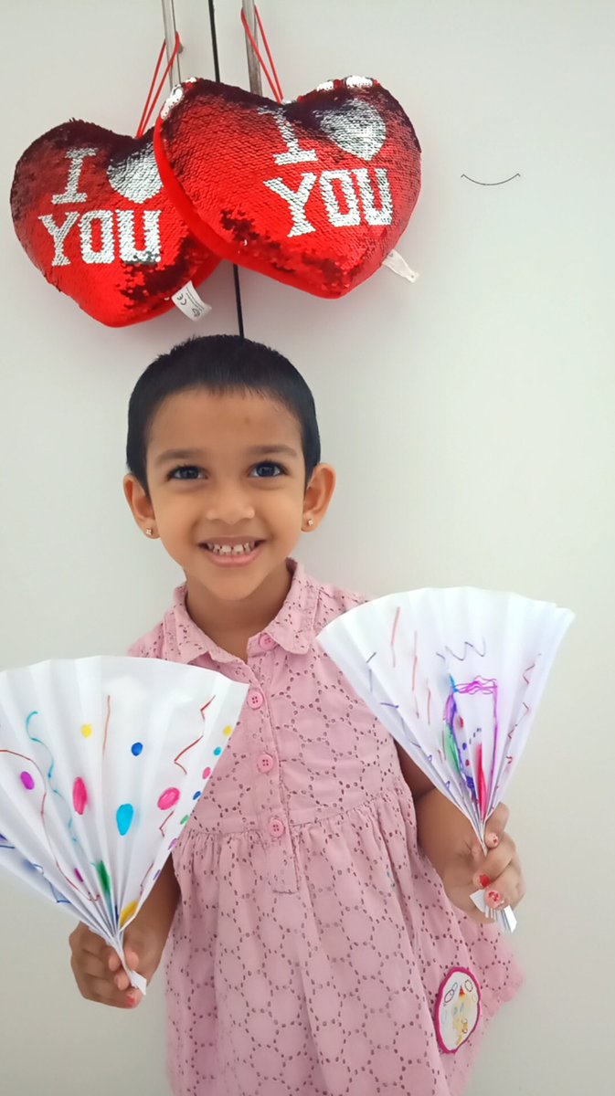 PoojaSardana12's tweet photo. When learning is fun, engaging and experienctial the learners become synonyms of outstanding excellence. Look our wonderful Yashaswani is doing just that ✨#LearningandThriving #GMASummerChallenge @26Dakshamehta @senresh @DxbModern https://t.co/HKr70E4Yve