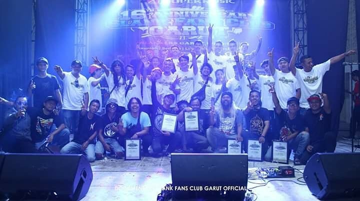 sfcgarut's tweet photo. #sfcgarut
#slankfansclubgarut
#slankers
#slankersgarut
#slankersjawabarat
#slankersindonesia
#slankersgarutngahiji https://t.co/ONdGyuTMV6