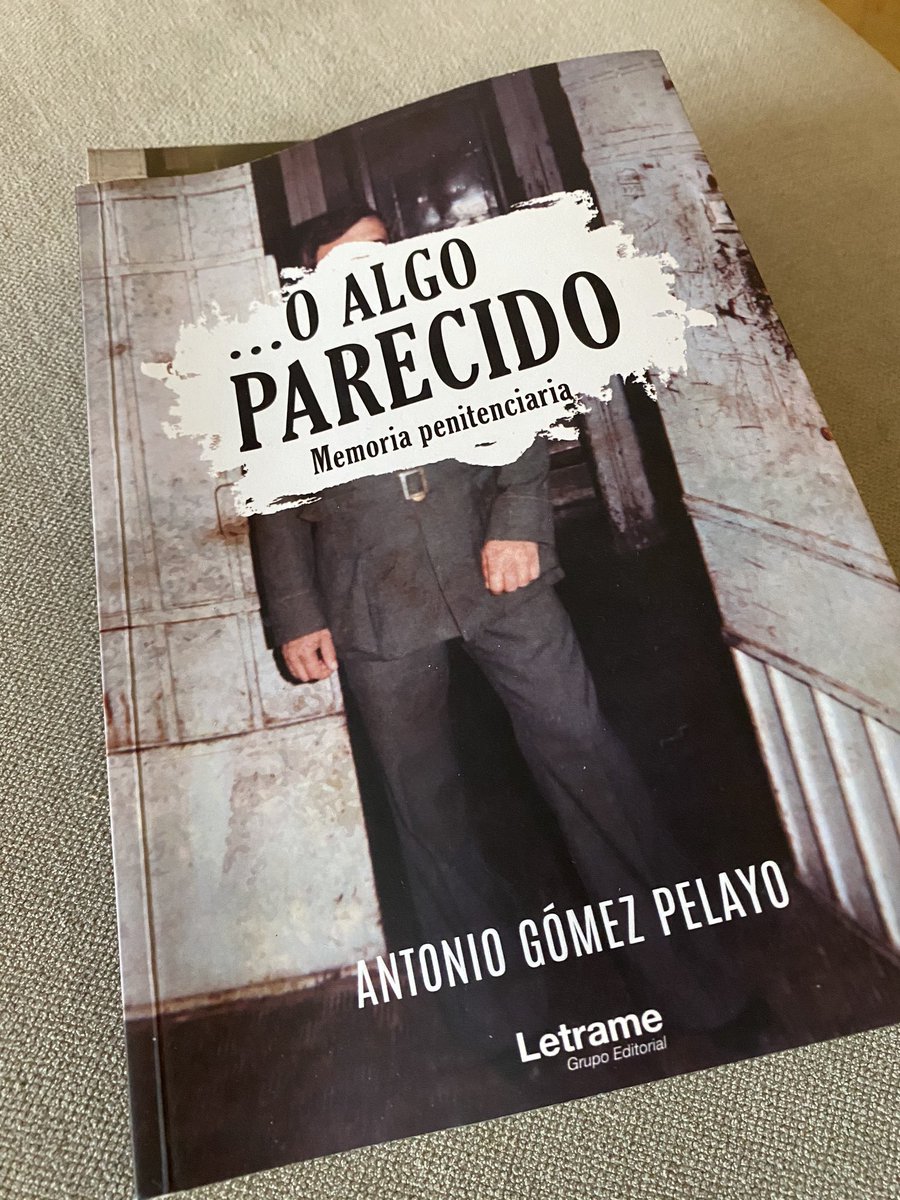 Iviwin_Picks's tweet photo. Hoy, que celebramos con retraso el día del libro por la pandemia, me gustaría recomendar el que estoy disfrutando en estos momentos: “...O algo parecido. Memoria Penitenciaria” primer libro escrito por mi padre en el que ya jubilado describe sus vivencias como funcionario https://t.co/lN811rPUTN