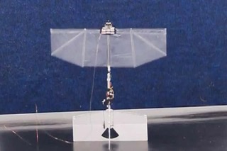 SpacedOutRadio's tweet image. #Flapping #Drone Can Fly, Dart, And Hover Like A #Bird spacedoutradio.com/flapping-drone…
