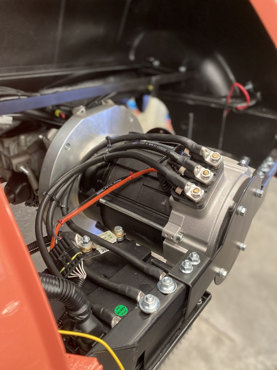 KitNewtron's tweet photo. New #Newtron Kit installed on the # Fiat500 Spiaggina! Let's go ...๐ชโก๐
#newtronR&D #newtronengineering #fiat https://t.co/t9nBeTrKoc
