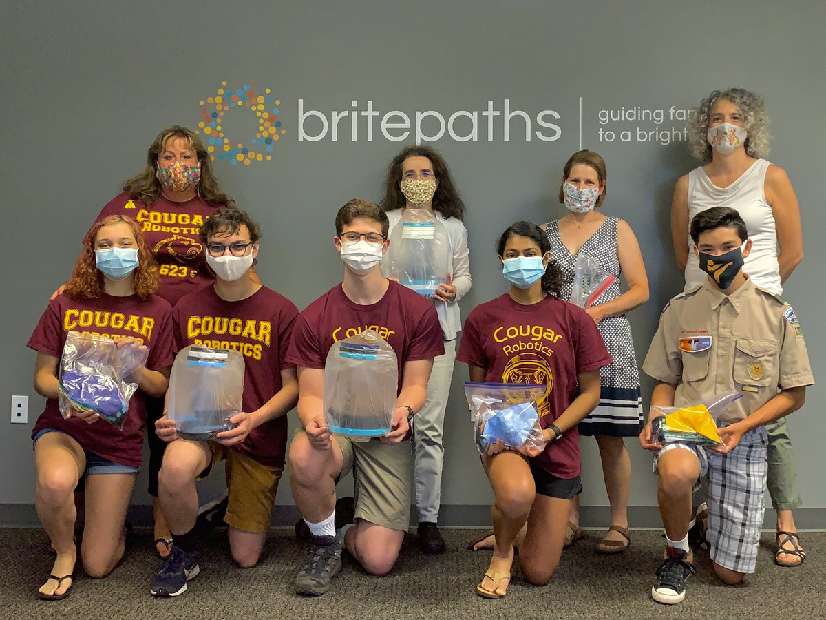 On top of delivering an additional 139 #faceshields and 90 #fabricmask to our partners at #nova_labs this week,  @OaktonHS Robotics delivered much needed PPE supplies to @Britepaths.  #makersvscovid19 ##ppeshortage #oaktonhs #covidmakers #FIRSTFFC