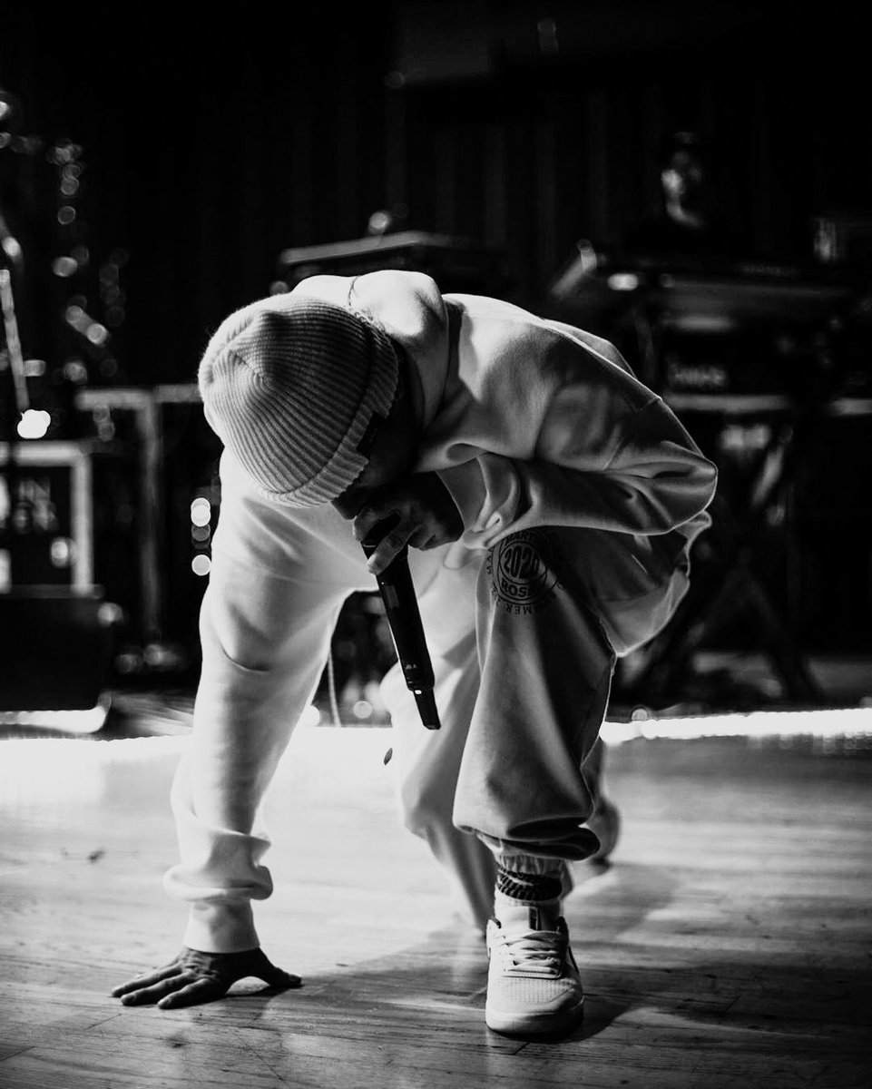 ferarribieber's tweet photo. JUSTIN BIEBER IS COMING TO SAVE THE MUSIC INDUSTRY https://t.co/MPSZQynSvq