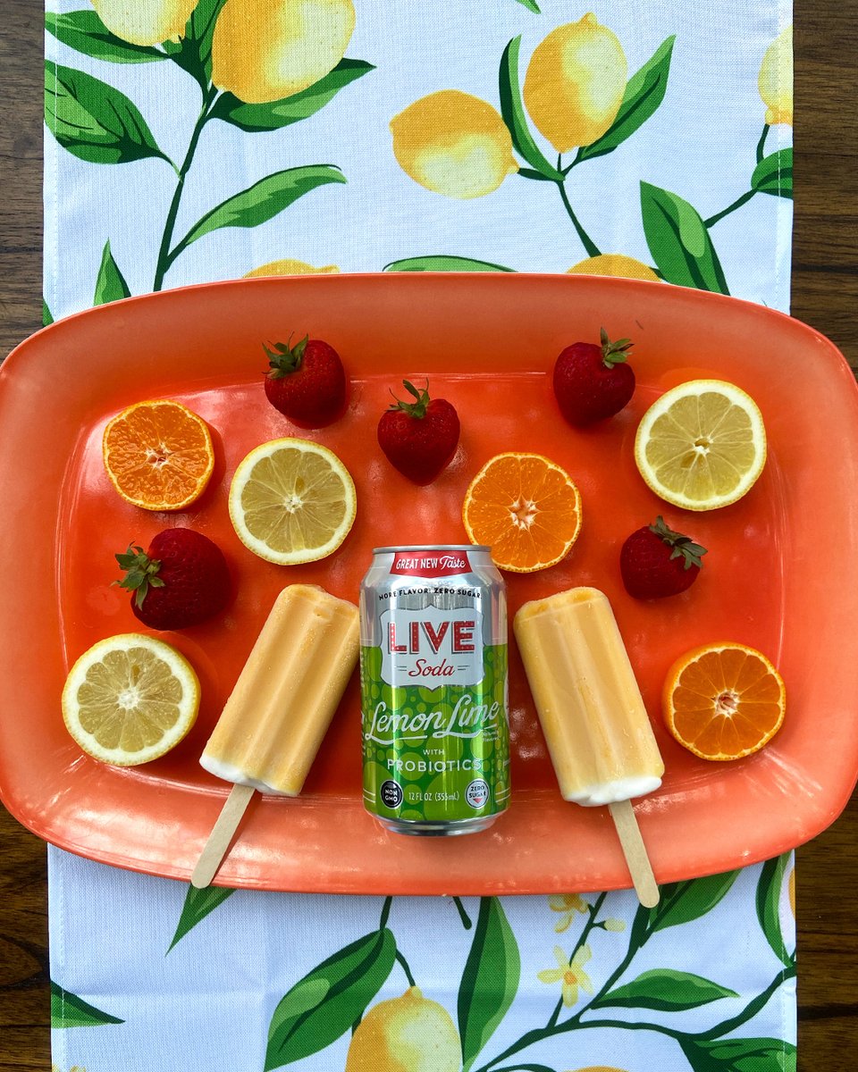 livesoda's tweet photo. What summer dreams are made of ๐
The weekend is coming - make sure you have plenty of ice cold LIVE Probiotic Sodas on hand for warm summer day satisfaction. ๐
#bewelldrinkLIVE #livesoda #probioticsoda #summerdrinks #probiotics #backyardhang #billionsofprobiotics #zerosugar https://t.co/v0KIywDr2p