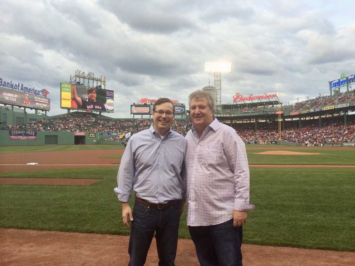 ActiventMktg's tweet photo. With the start of the 2020 MLB season, Activent takes a look back at a couple of our favorite major league baseball stadiums to activate at! Great way to start off a BIG 50th birthday weekend for @pzubrow!
#openingday2020 #OpeningDay https://t.co/9S7YprEyq5