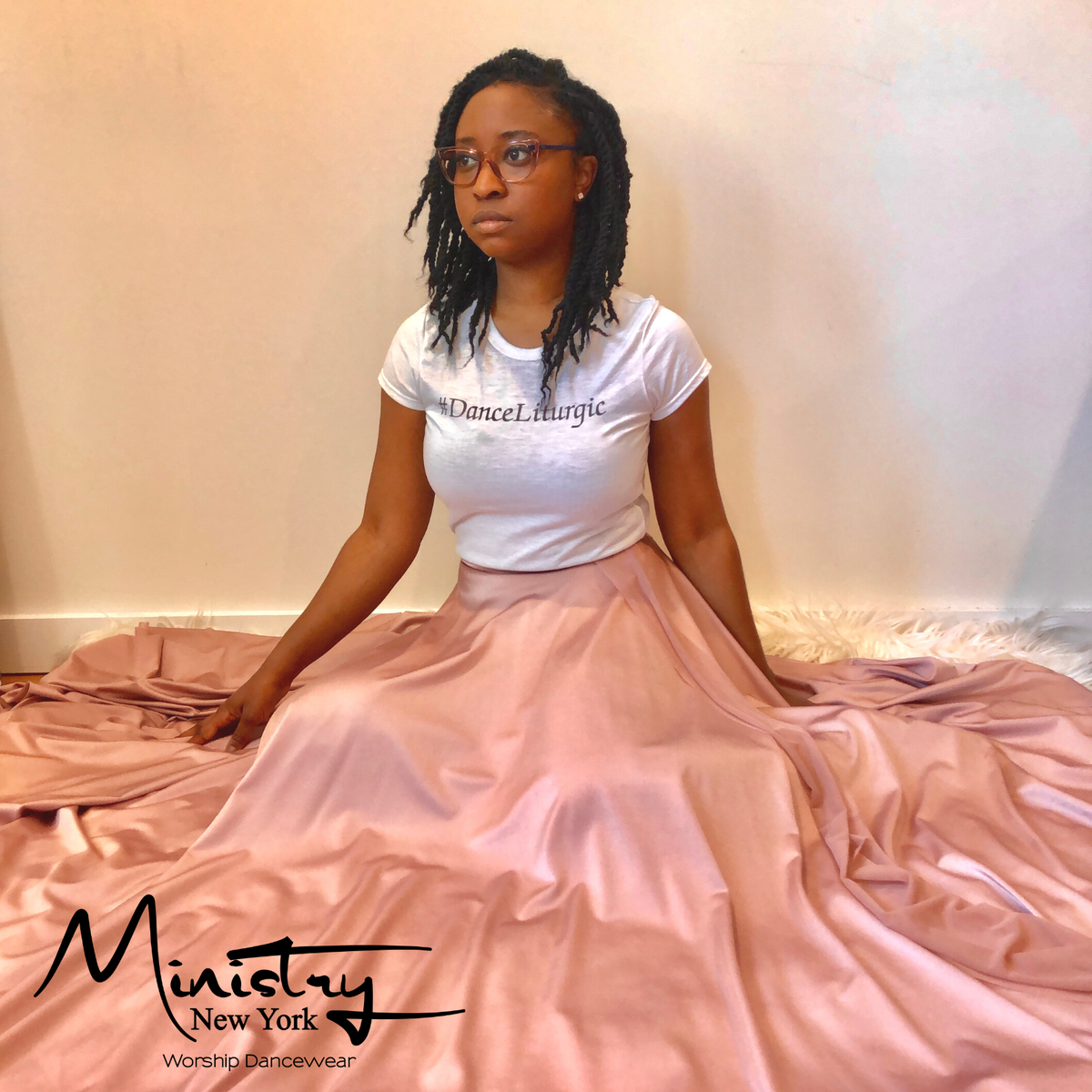 MINISTRYNewYork's tweet photo. I'm really excited to announce that my merch shop is now open!

#ministrynewyork #worshipdance #praisedance #praiseandworship #gospelmusic #christianmusic #praiseandworshipmusic #dance #dancer #praisedancersbelike https://t.co/evYQmlsUK0