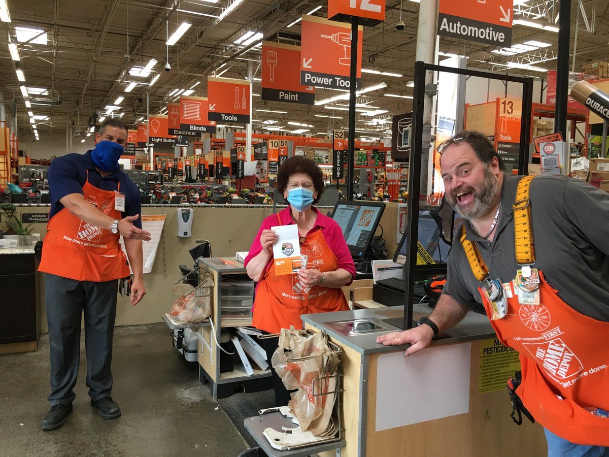 The Home Depot 6208 tweet media