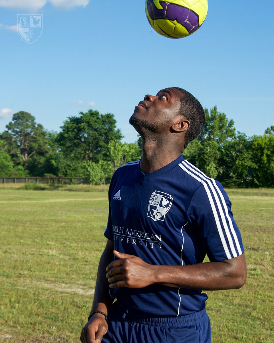 NorthAmericanU's tweet photo. Throwback Thursday to our 2015 Stallions Soccer Team. How time flies! Are you hoping to be back on campus soon? 

#northamericanu #naustallions #throwbackthursday https://t.co/pwXVk4cfTQ