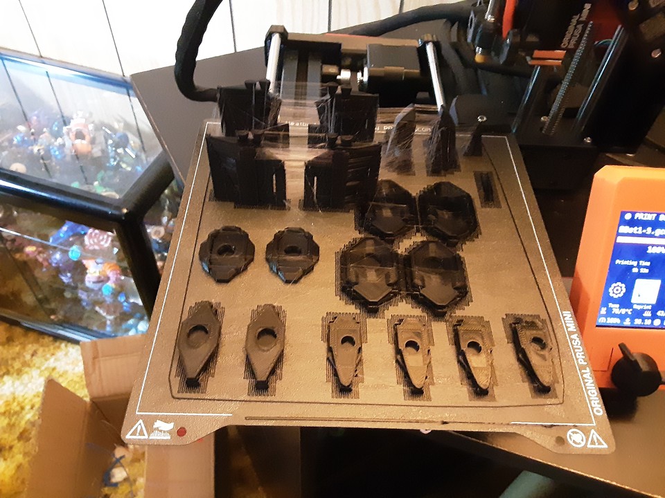 OneManIndie2020's tweet photo. Having a #kronk moment as I'm printing out all the pieces of my latest #3dprintingproject. It's been interesting and I hope you guys like it! More to come!
#3dprinting #3dprinted #3dprinter #prusamini https://t.co/tYr7QcEBLU