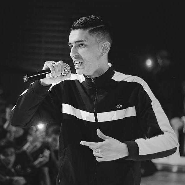 Skyrock_Alger's tweet photo. #SkyrockAlger toujours premier sur le #rap 🎙️ #Algérien 🇩🇿 avec #Dali le dernier son 🎧 de @flennoff  à retrouver à tout moment en #playlist 🔥 https://t.co/9UZJquWD0r https://t.co/cL9urKn1dq