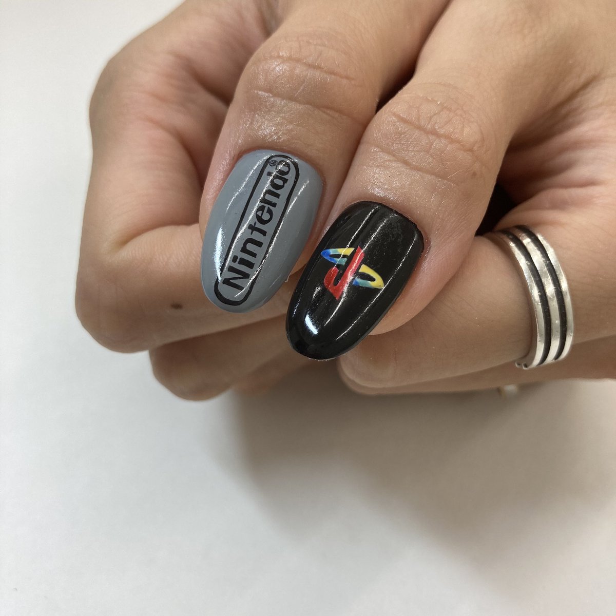 30rose1127's tweet photo. #mynail ＃PlayStation #ファミコン
可愛すぎてお気に入り❣️ https://t.co/Y4Cb9AIxva