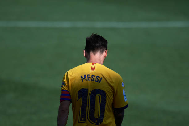 FansNerazzurri's tweet photo. BOOM! Inter menjadi kandidat nomer satu klub baru Lionel Messi.

https://t.co/8bcV9uERW4 https://t.co/fh2EwhSz9Y