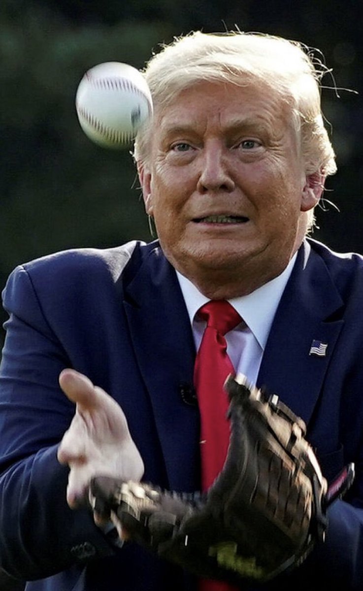 PadmaLakshmi's tweet photo. Trump’s handling of COVID-19:

Feb 26th: “When you have 15 people — and the 15 within a couple of days is going to be down to close to zero — that’s a pretty good job we’ve done.” 

Feb 28th: Calls it the Democrats’ “new hoax”

July 23rd: 146,000 Americans have died

#VoteHimOut https://t.co/B6HgRTeQIa